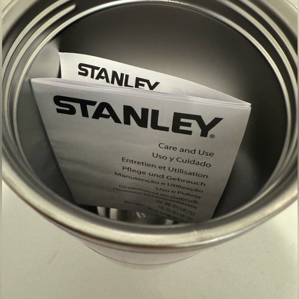 Stanley Watercolor Dusk Purple 40 oz Tumbler
Water Cup Quencher H2.0 FlowState - Picture 9 of 9